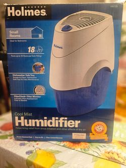 $30 🎀 Holmes Cool Mist Humidifier.