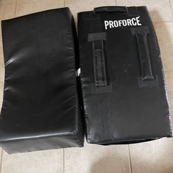 ProForce Velocity Curved Body Shield Black Punch Pad 🥊🥇