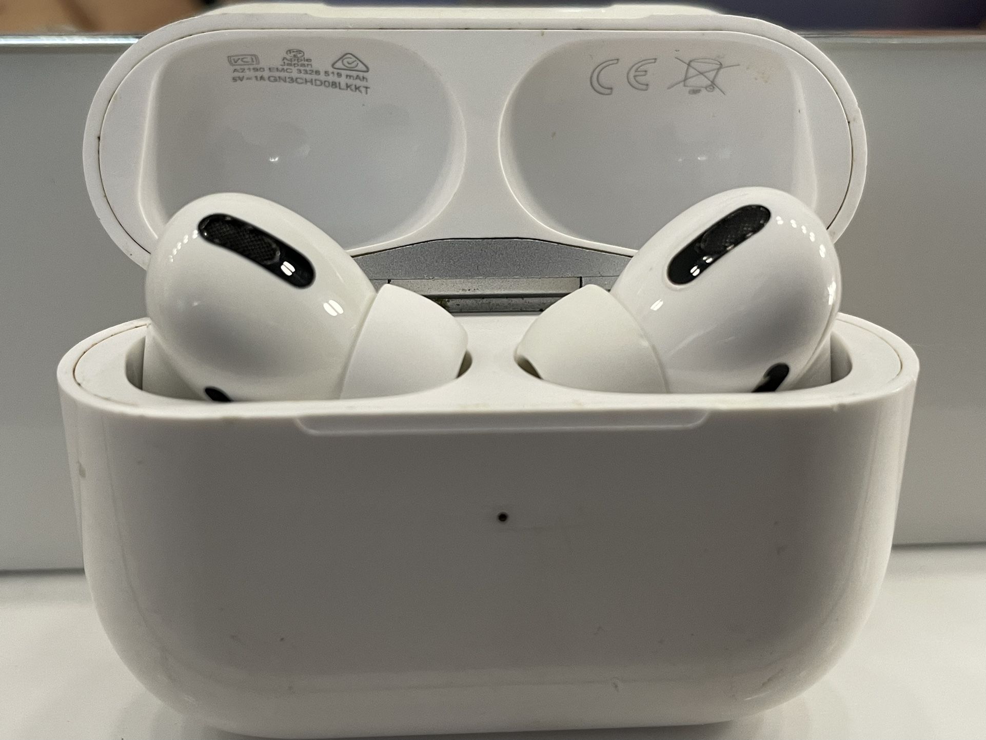 AirPods Pro	A2190