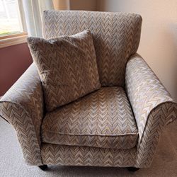 Patterned Armchair with Cushion