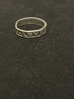 “Love” Band Silver Ring 