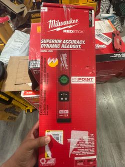 Milwaukee
14 in. Redstick Digital Box Level with Pin-Point Measurement Technology