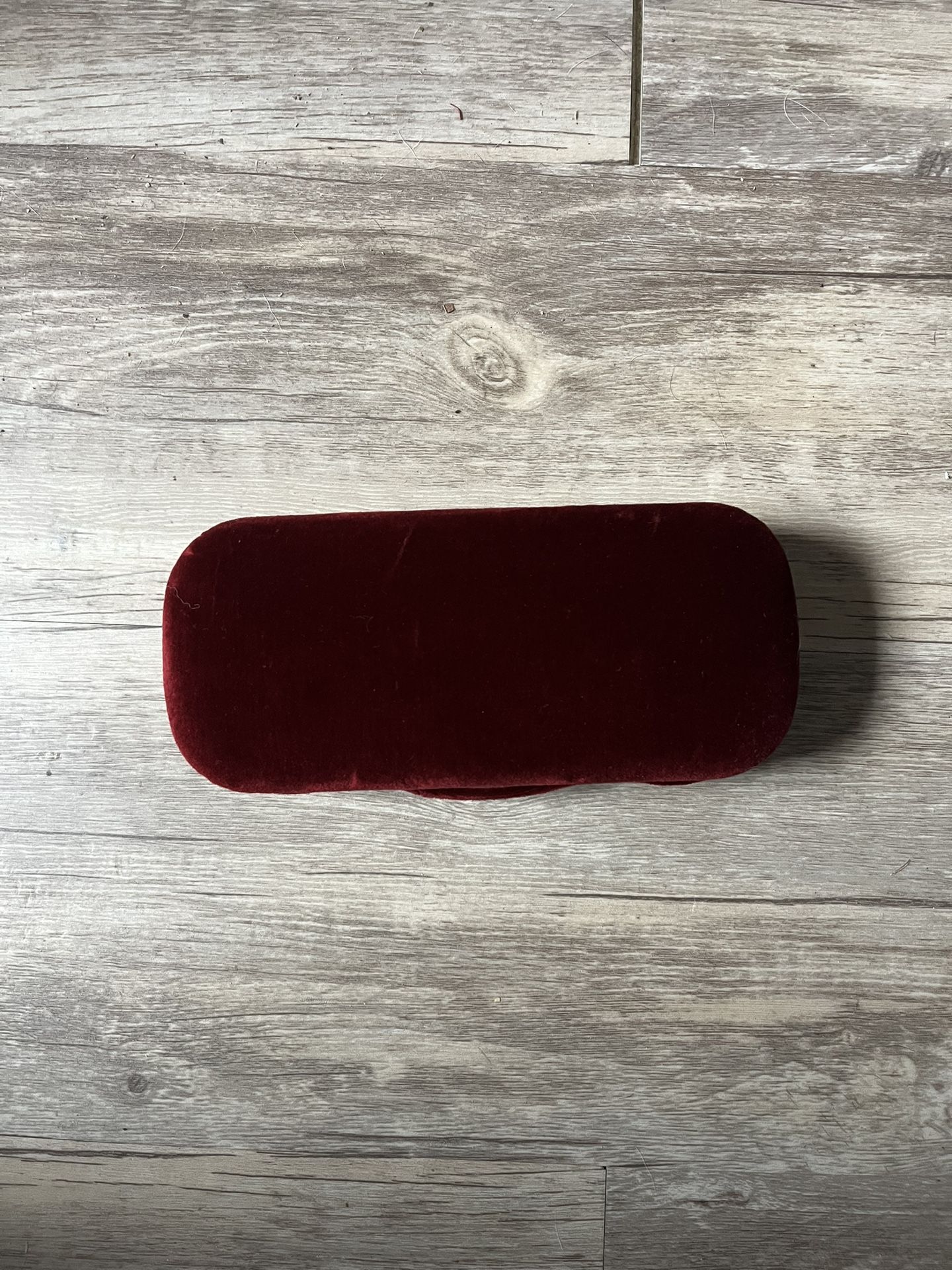 Red Velvet Gucci - Case