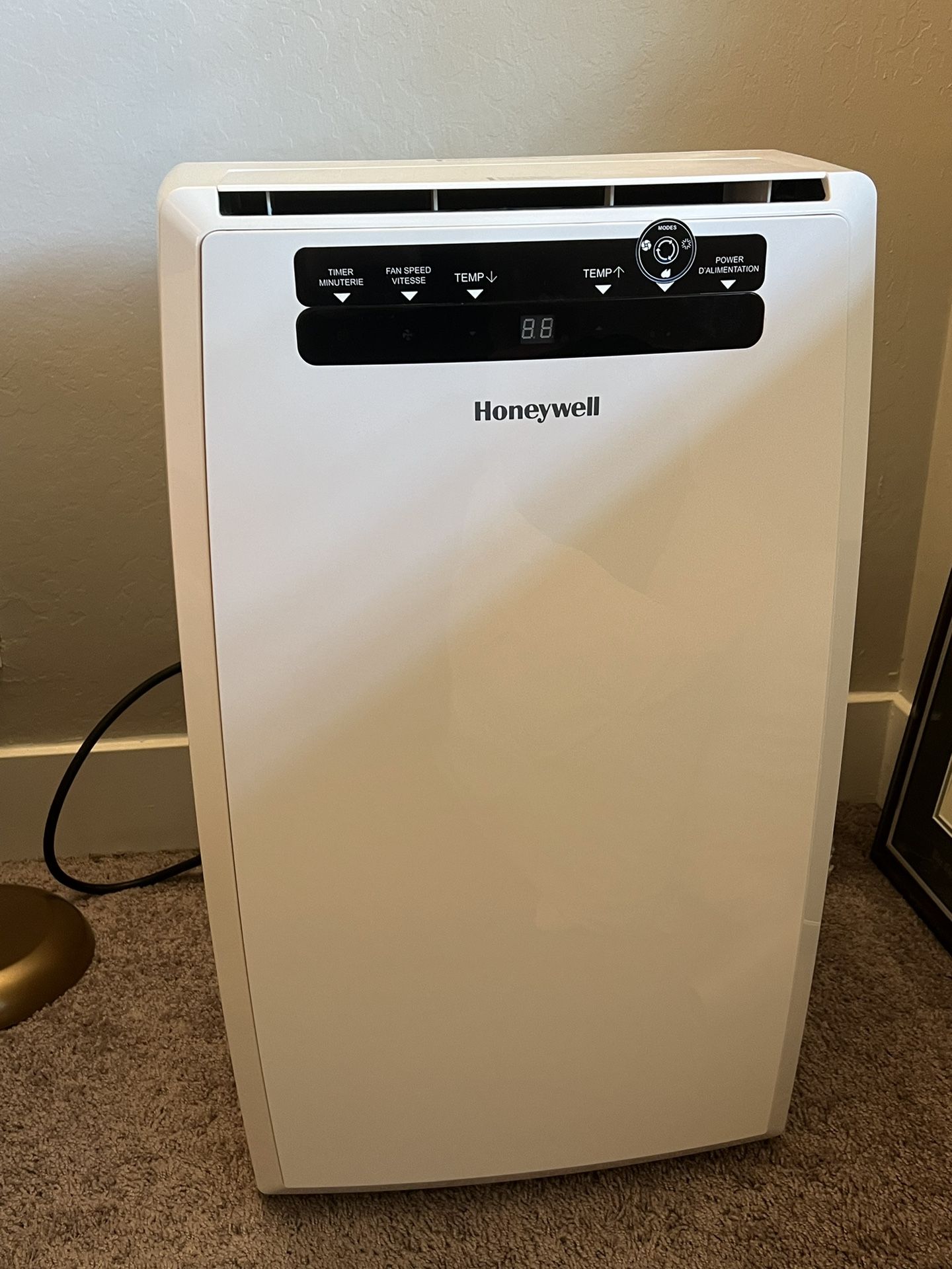 Honeywell Window A/C Unit