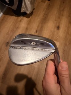 Titleist Vokey SM8 - 58 degree - RH