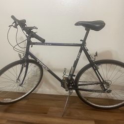 Trek Multitrack 720 Hybrid Bike 23" 