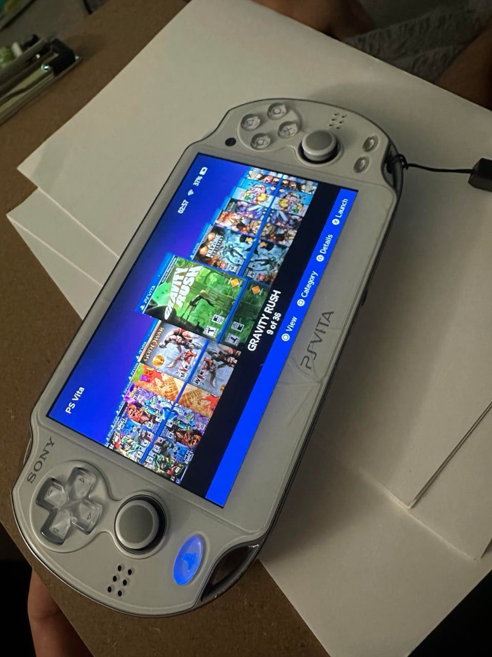 White PSVITA