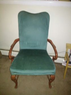 2 vintage chairs
