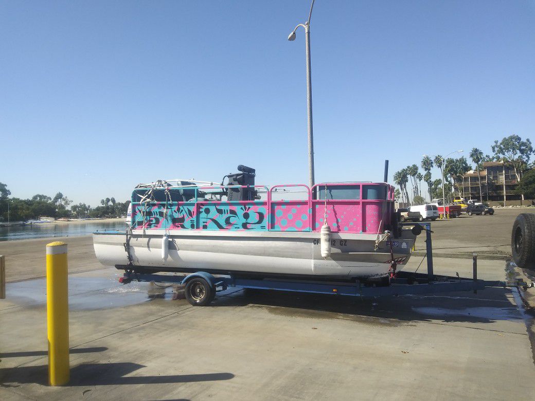 Pontoon Boat $2995