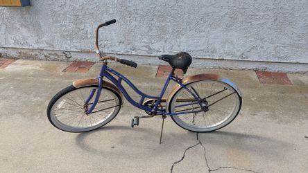 Basic outside girls beach cruiser good tubes and tires