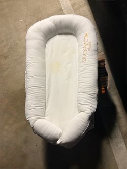 DockATot Deluxe+ Baby Lounger White