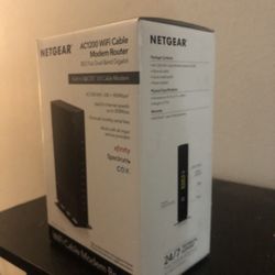 NETGEAR AC1200 Wi-Fi Cable Modem Router