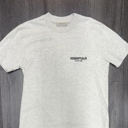 eșseñțíáļ shirt white