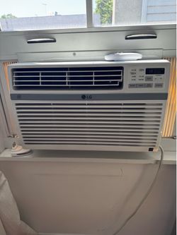 LG 8,000 BTU Smart Wi-Fi Enabled Window Air Conditioner