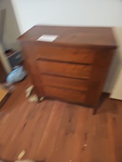Chest dresser