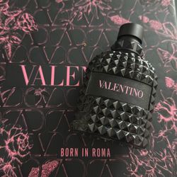 valentino born in roma cologne  AUTHENTIC ‼️