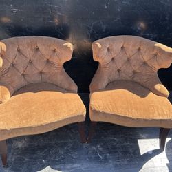 Accent Chairs