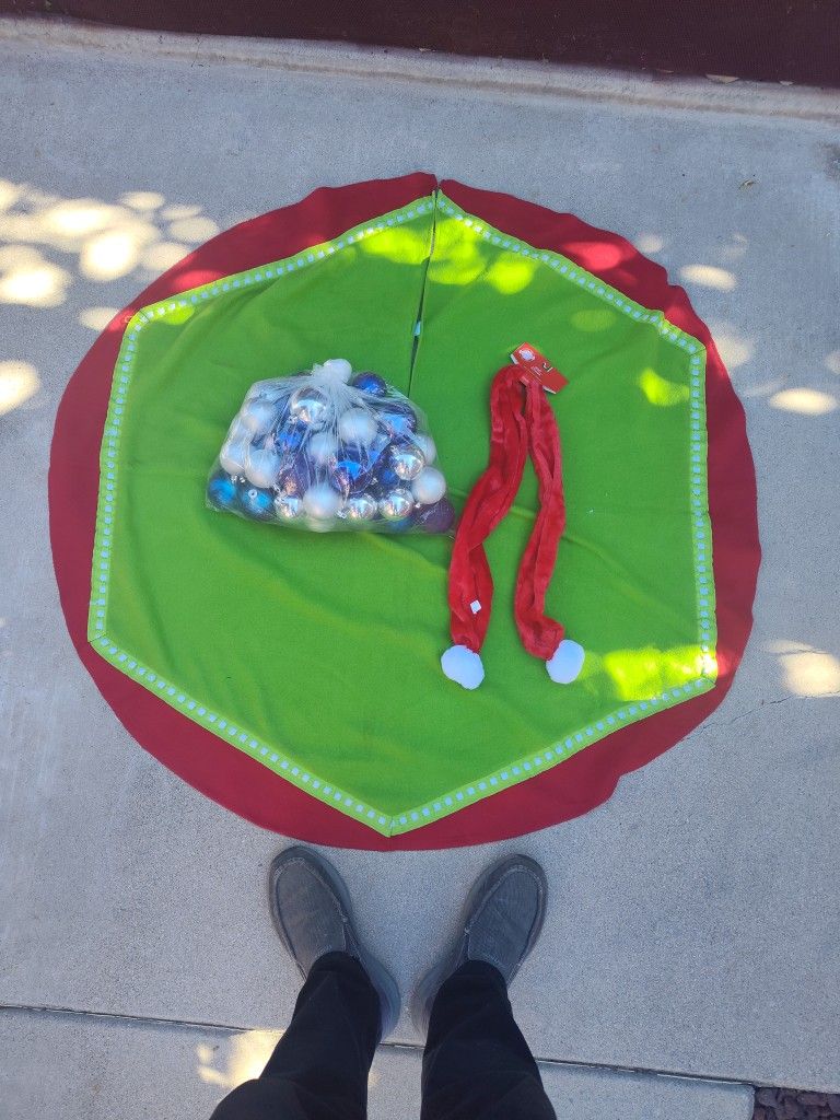 Christmas Green And Red Skirt