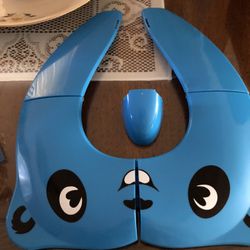 Greatest Invention Ever. Portable Bathroom Seat For Girls Or Boys. Folds Up For Easy Carrying 