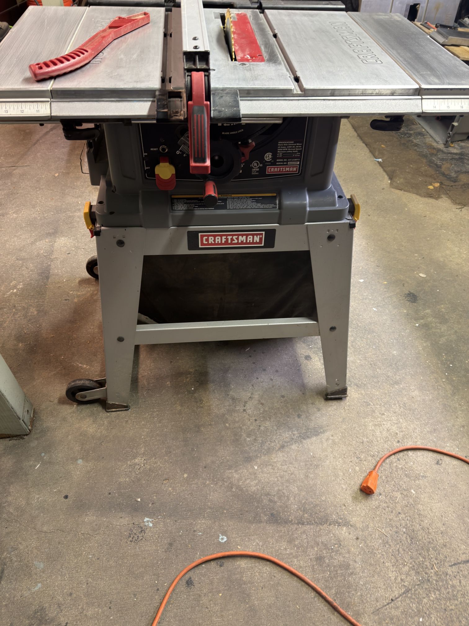 Craftsman Contractor Saw With Stand 10” New Blade Recently Installed 