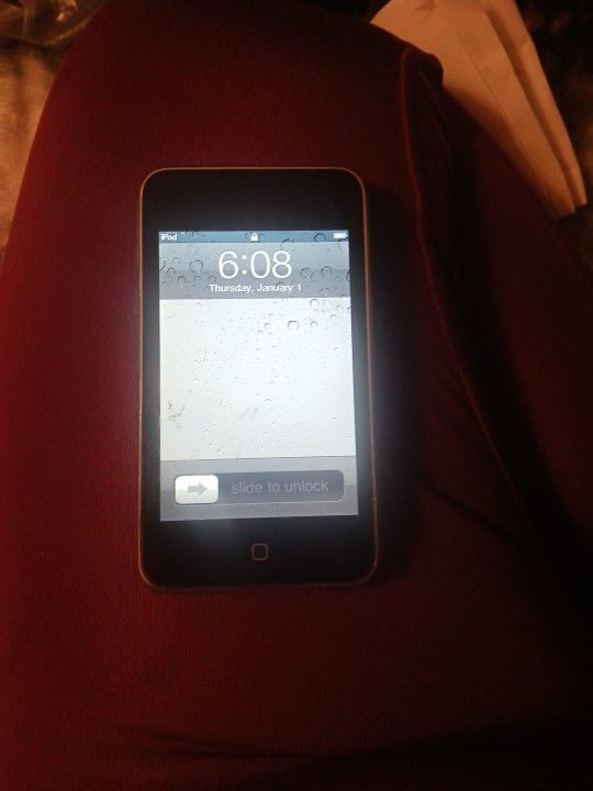 Touch I Pod 4th Generation 8gb $20