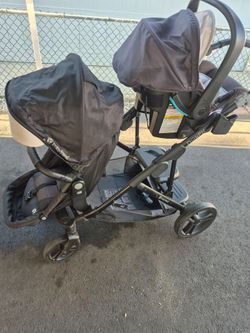 Morphie  double stroller baby trend