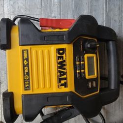 Dewalt Battery  Jumper And Air