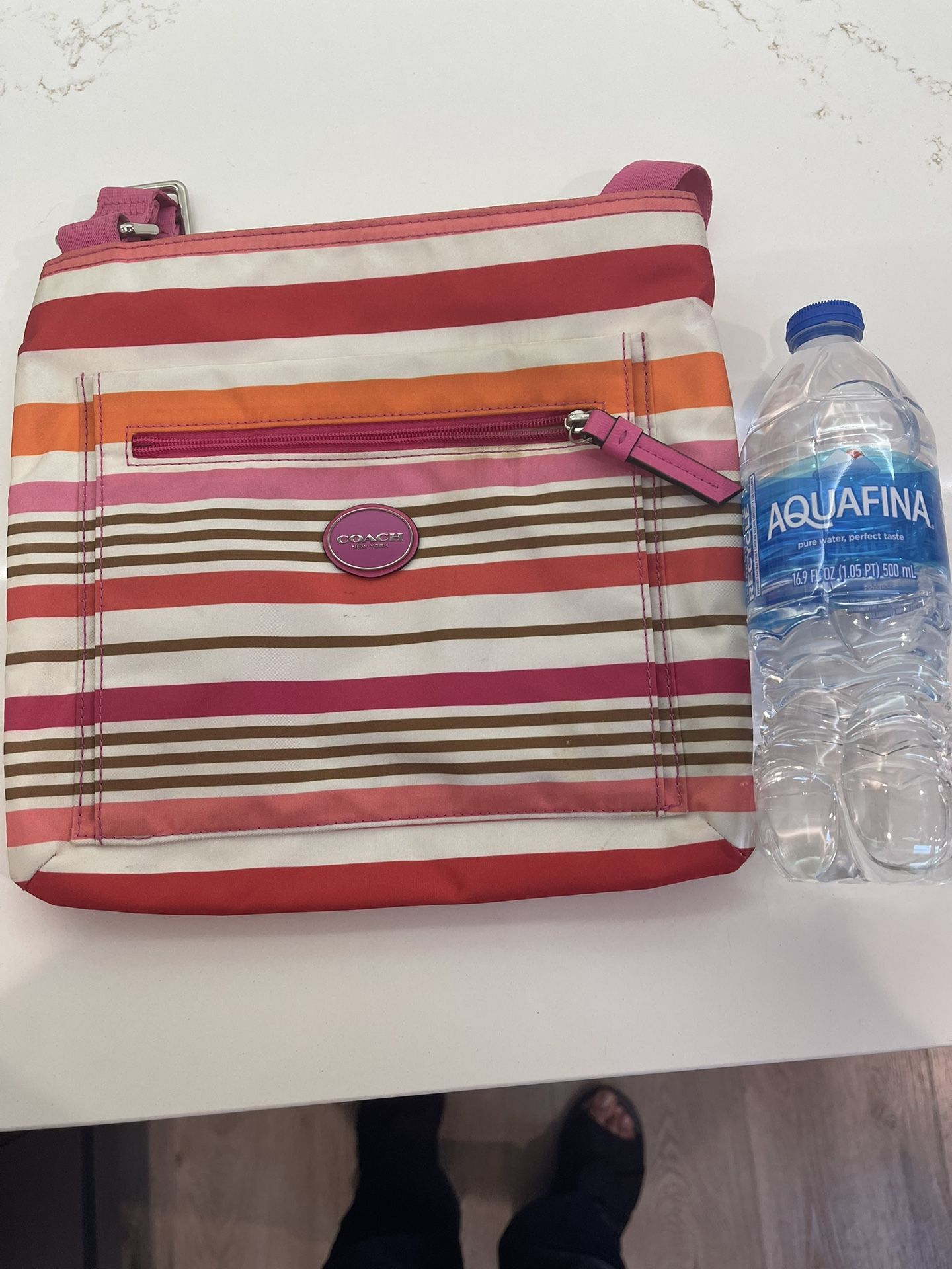 COACH - CROSSBODY BAG - No Stains