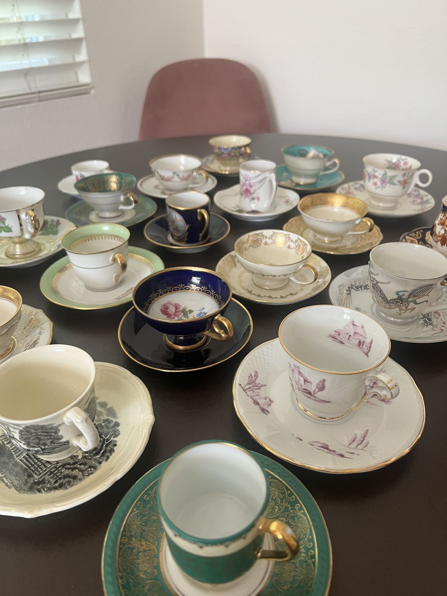 Tea Cups Collection 