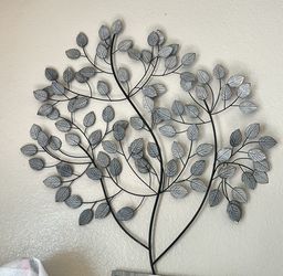 Metal Wall Figure