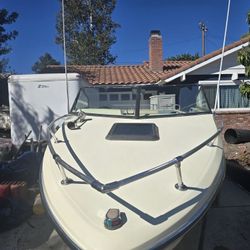 1982 Seaswirl Challenger