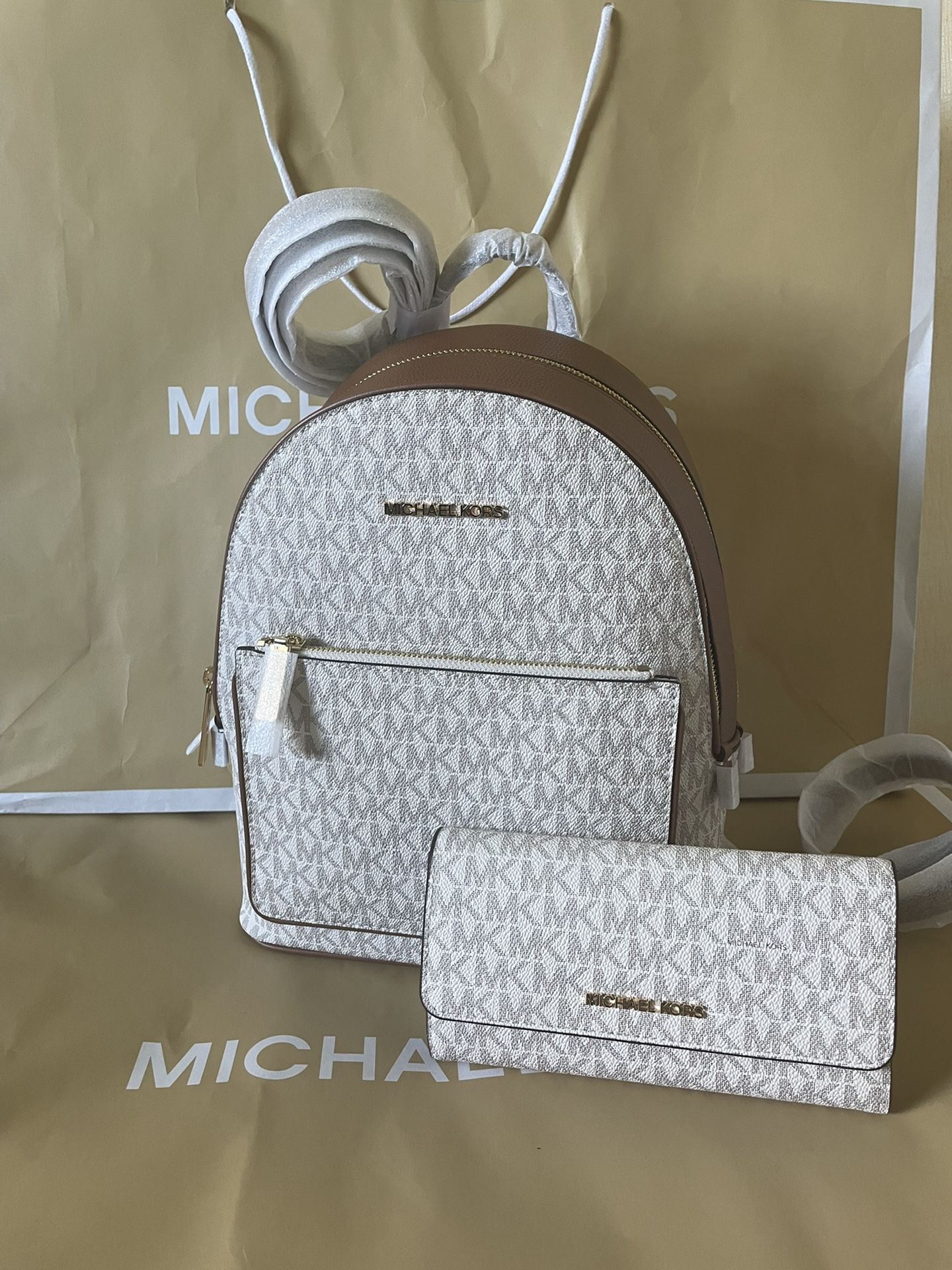 💯 Authentic!!! Brand New!!! Michael Kors Medium Adina Backpack With A Matching   Wallet 