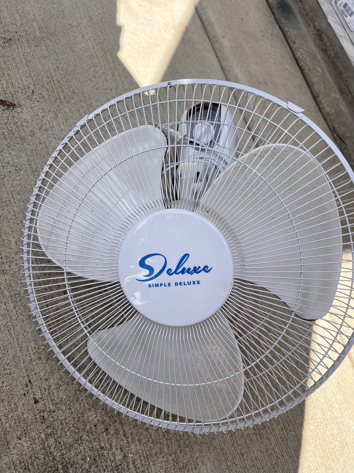 16” Wall Mount Fan