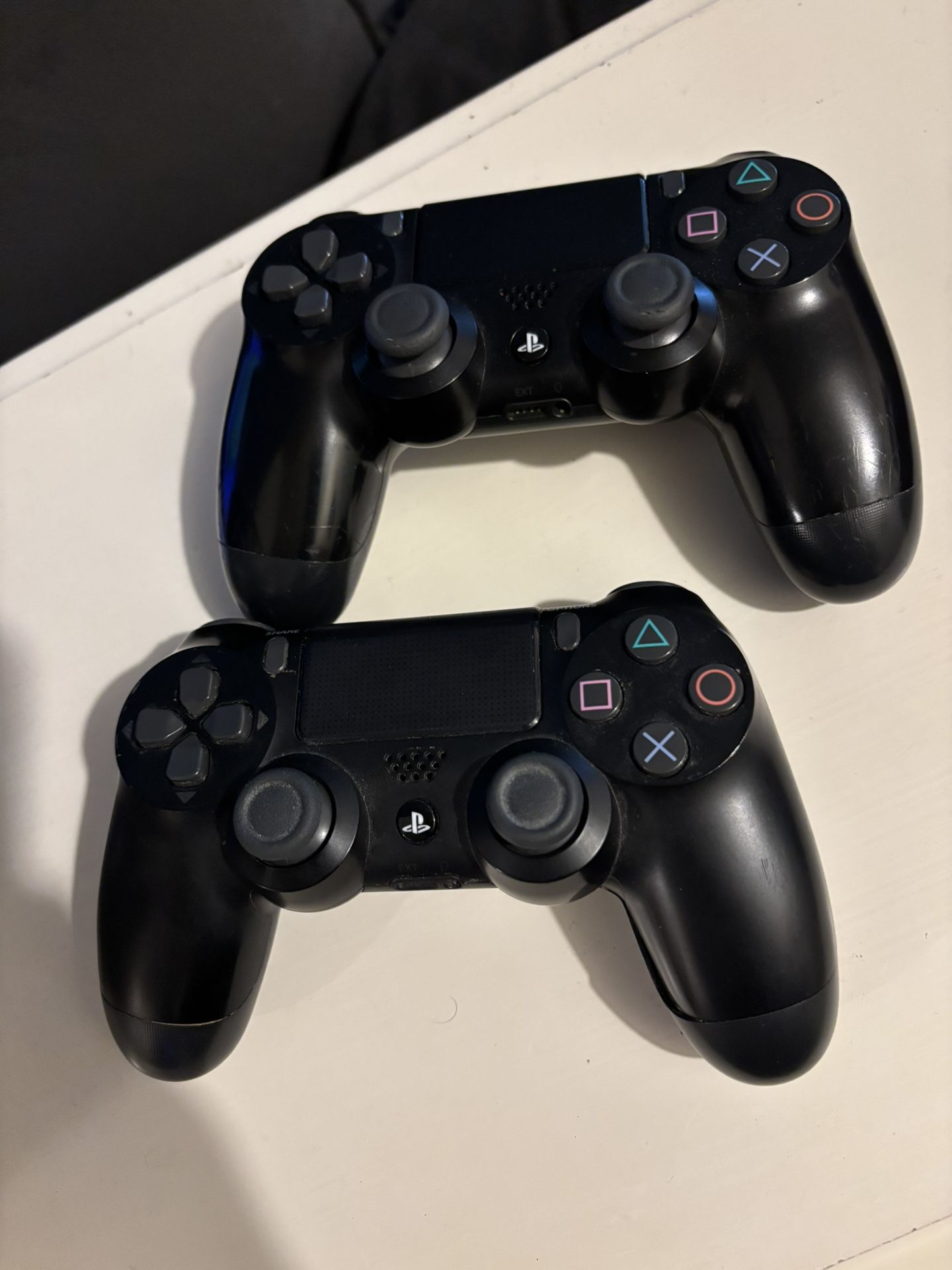PS4 Controllers