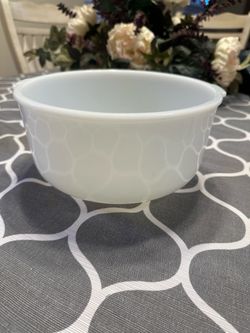 Vintage glassbake milk glass