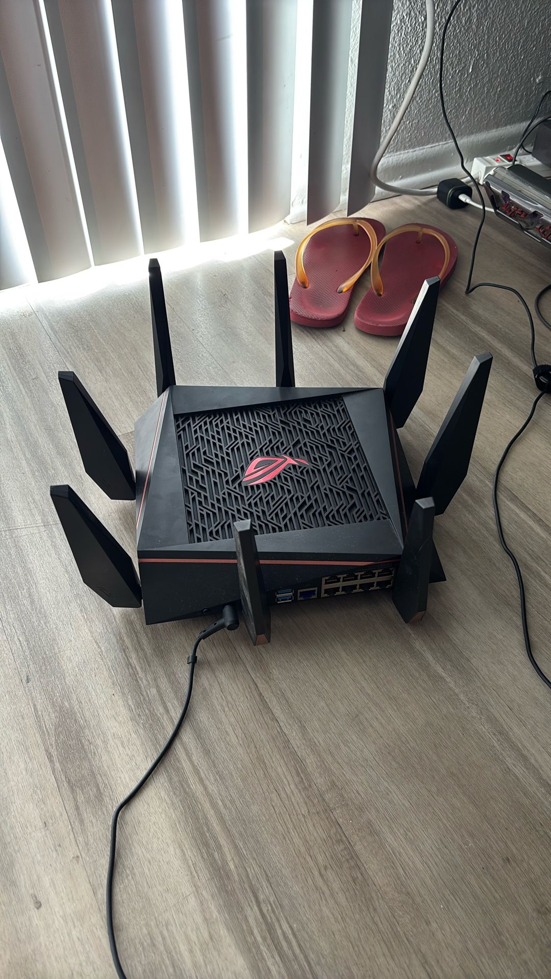 ASUS ROG Rapture WiFi Gaming Router (GT-AC5300) - Tri Band Gigabit Wireless Router, Quad-Core CPU, WTFast Game Accelerator, 8 GB Ports, AiMesh Compati