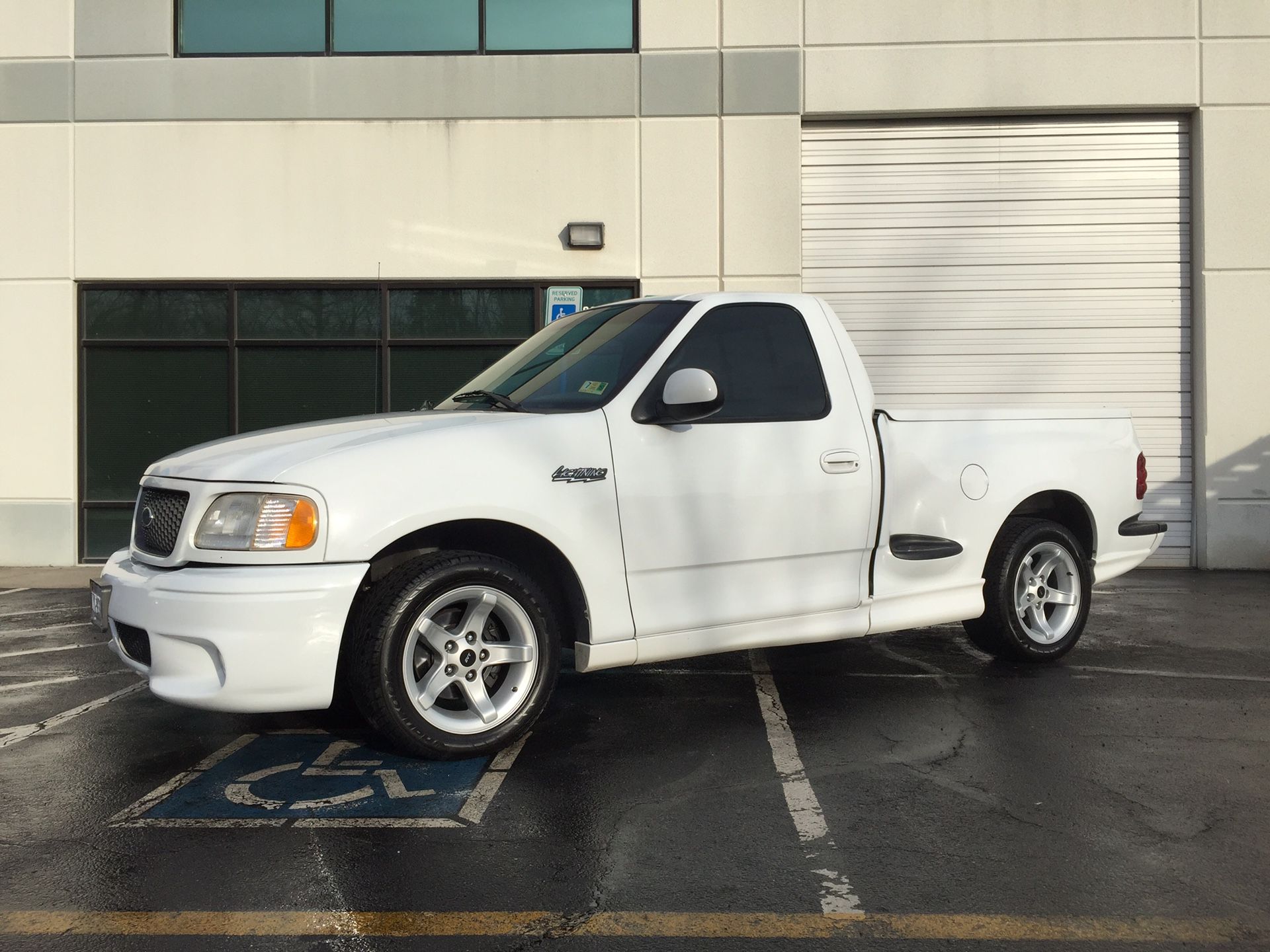 2000 Ford F-150 SVT Lightning