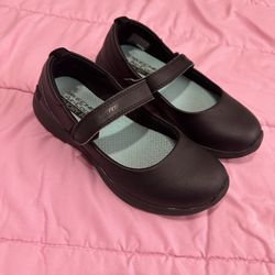 Girls Skechers Shoes Size 1