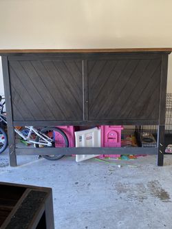 King Bed And Dresser