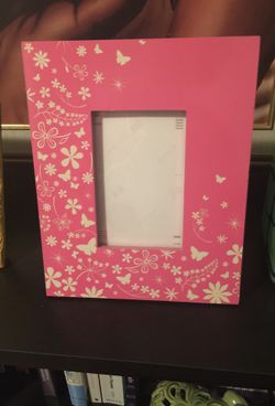 Pink picture frame