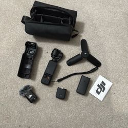 DJI Osmo Pocket 3 Creative Combo