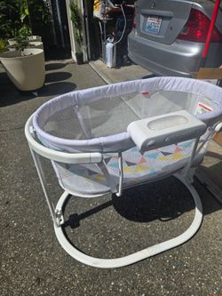 Free Fisher Price basinet