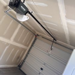 Garage Door Opener 