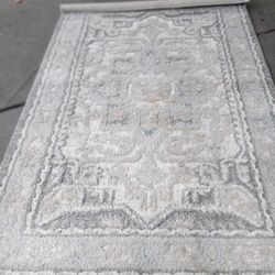 5*8 Carpet By Garfield Is A 500 Dollar Carpet 
