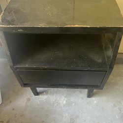 Stanley Bedside Table