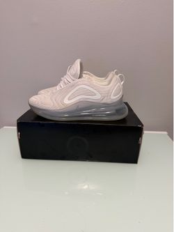 Air max 720 Metallic Platinum