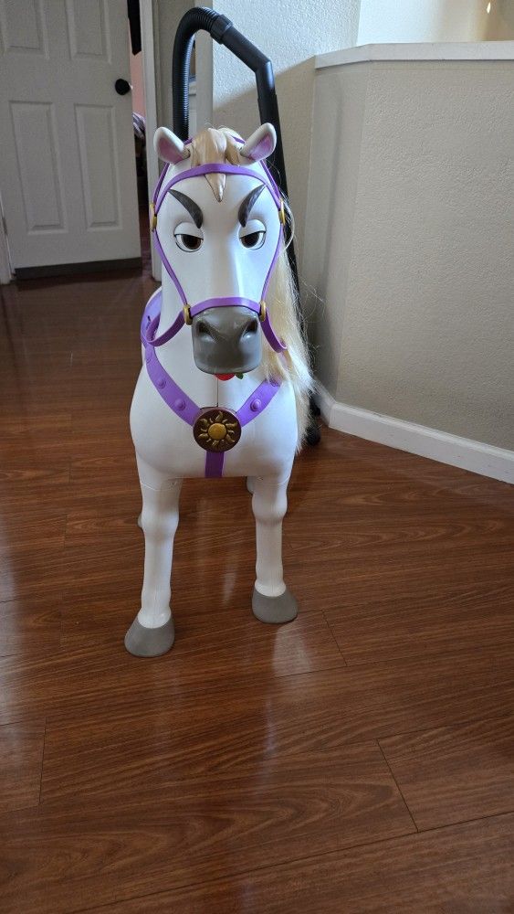 Disney Princess Playdate Maximus Horse Ride On My Size Pony 32"