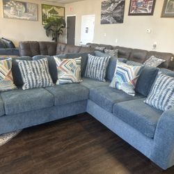 NEW SECTIONAL SOFA BLUE 