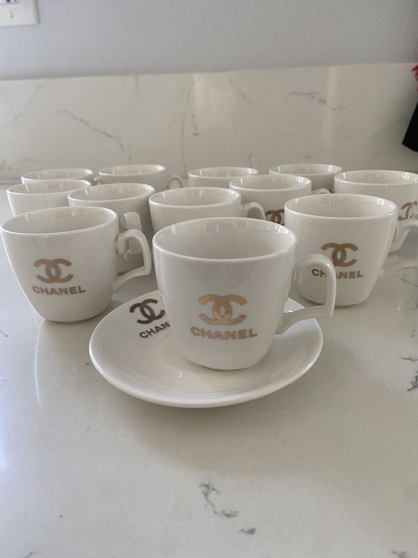 Chanel Tea Cups Set Of 12 for Sale in Los Angeles, CA - OfferUp