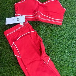 Alo Yoga Airbrush "Bright Red/White" Set